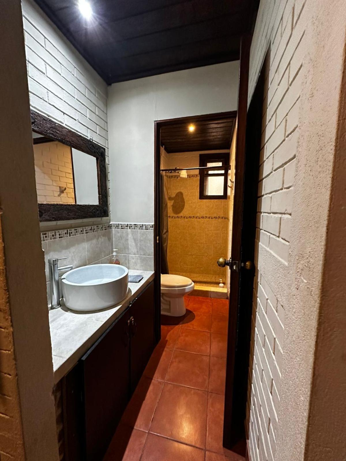 El Aventurero Hotel Antigua ภายนอก รูปภาพ